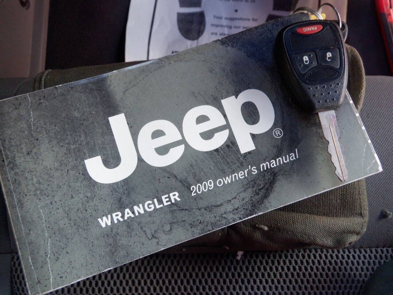 Used 2008 Jeep Wrangler Unlimited Rubicon w/ PWR Convenience Group AWD/4WD image 29