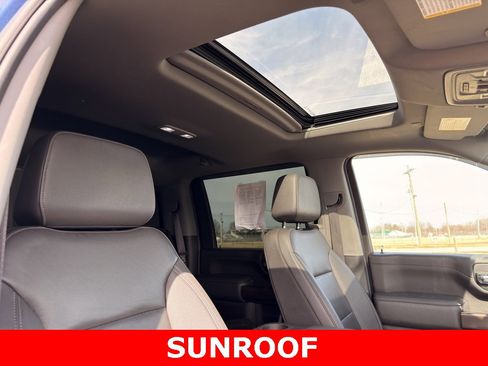 Used 2022 GMC Sierra 2500 SLT w/ SLT Convenience Package image 6