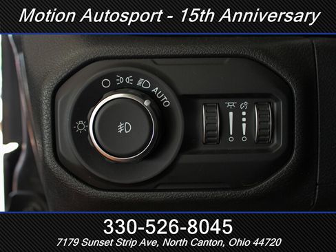 Used 2021 Jeep Wrangler Unlimited Sahara w/ Uconnect 4C Nav & Sound Group AWD/4WD image 17
