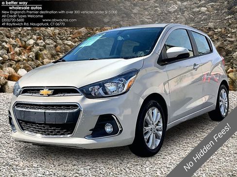 Used 2018 Chevrolet Spark LT FWD image 1