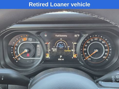 Used 2025 Jeep Wrangler Unlimited Sport AWD/4WD image 12