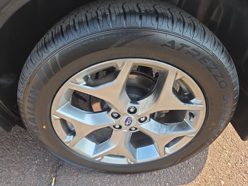 Used 2018 Subaru Forester 2.5i Touring AWD/4WD image 11