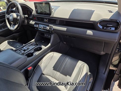 Certified 2023 Honda Pilot Elite image 10