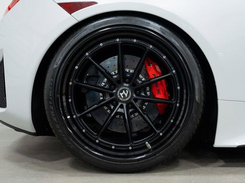 Used 2017 Acura NSX image 13