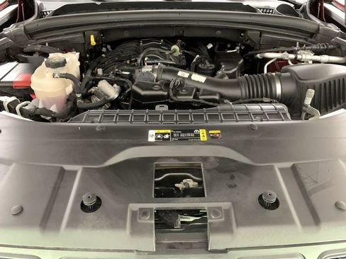 Used 2022 Jeep Grand Cherokee L Laredo image 24