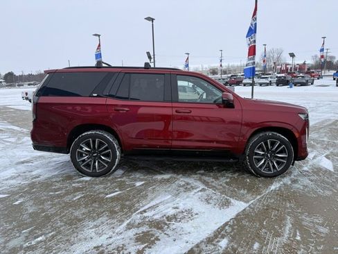 Used 2021 Cadillac Escalade Sport w/ Driver Assist Tech Package image 6