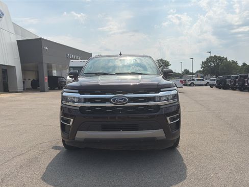 Used 2023 Ford Expedition Limited RWD image 8