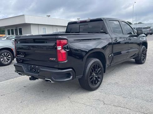 Used 2024 Chevrolet Silverado 1500 RST w/ Convenience Package II AWD/4WD image 3