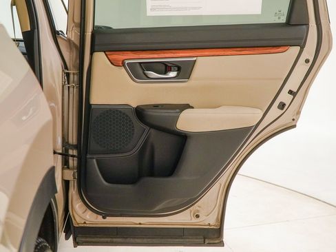 Used 2017 Honda CR-V EX image 34