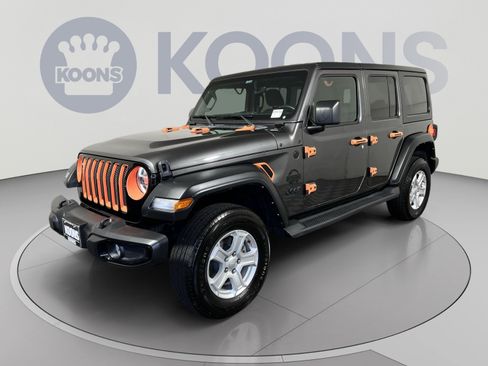Used 2022 Jeep Wrangler Unlimited Sport AWD/4WD image 1