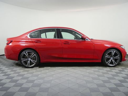 Used 2024 BMW 330i 330i image 2