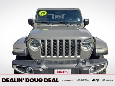 Used 2020 Jeep Gladiator Overland AWD/4WD image 8