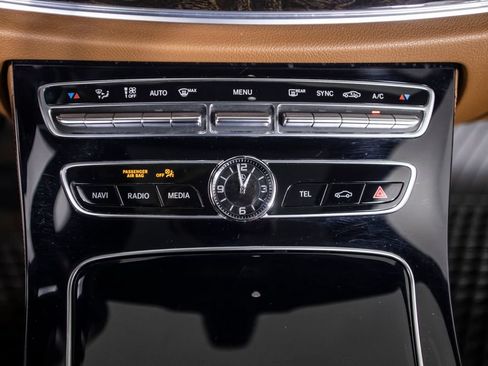 Used 2018 Mercedes-Benz E 400 Coupe image 29