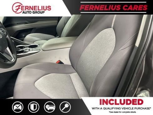Used 2023 Toyota Camry LE image 33