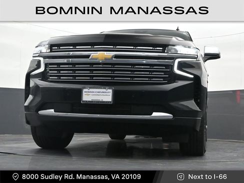 Used 2023 Chevrolet Tahoe Premier w/ Premium Package 2 AWD/4WD image 40