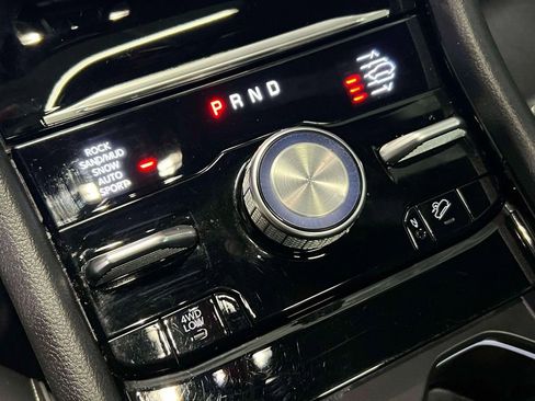 Used 2024 Jeep Grand Cherokee Overland w/ Trailer Tow Package image 33