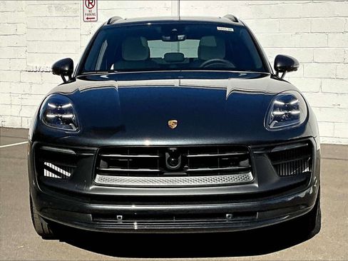 New 2026 Porsche Macan GTS image 22