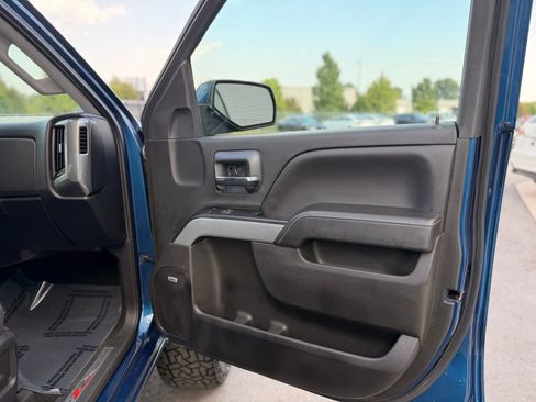 Used 2018 Chevrolet Silverado 1500 LT w/ All Star Edition AWD/4WD image 30