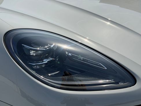 New 2026 Porsche Macan S AWD/4WD image 12