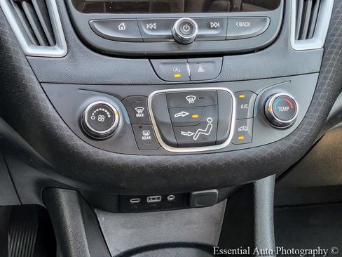 Used 2024 Chevrolet Malibu LS FWD image 20