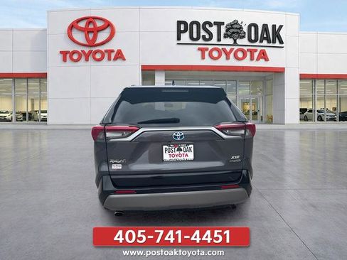 Used 2019 Toyota RAV4 XSE AWD/4WD image 5