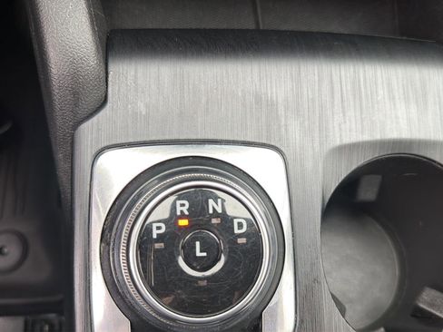 Used 2025 Ford Escape ST-Line w/ Tech Pack #1 image 13