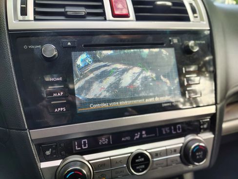 Used 2015 Subaru Outback 2.5i Limited image 9