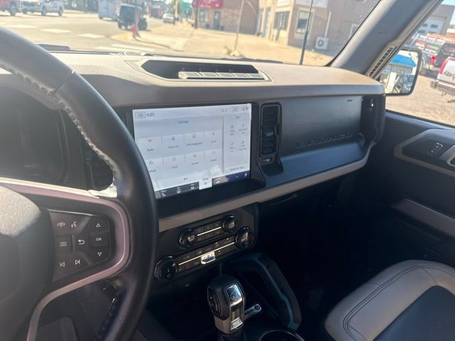 Used 2022 Ford Bronco Wildtrak AWD/4WD image 13