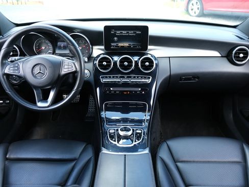 Used 2018 Mercedes-Benz C 350e Sedan image 10