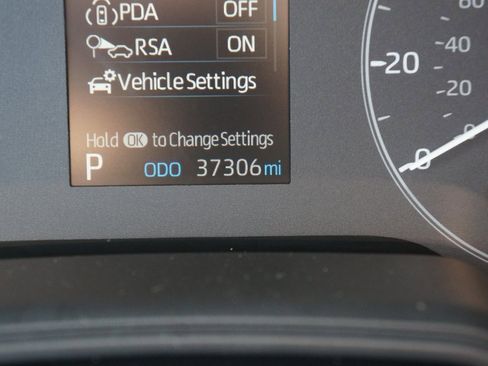 Used 2024 Toyota Corolla LE image 17