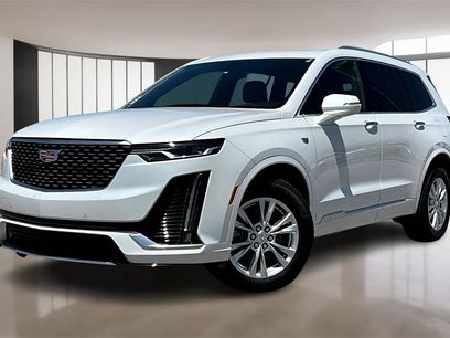 New 2025 Cadillac XT6 Luxury