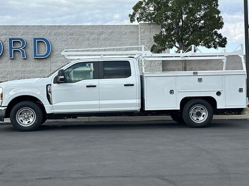 New 2026 Ford F350 XL w/ XL Chrome Package image 7