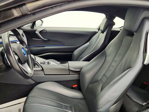Used 2016 BMW i8 image 18