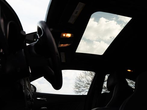 Used 2022 Dodge Charger R/T w/ Plus Group image 31