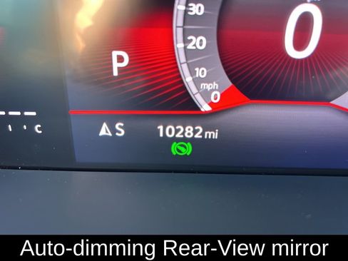 Certified 2024 Volkswagen Tiguan SE R-Line image 20