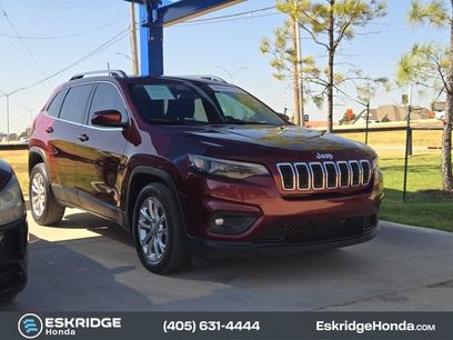 Used 2019 Jeep Cherokee Latitude w/ Popular Appearance Group
