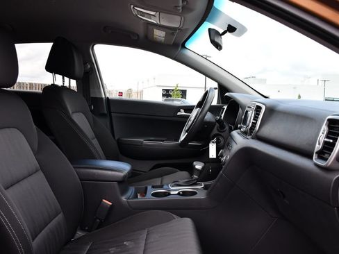 Used 2017 Kia Sportage LX AWD/4WD image 29