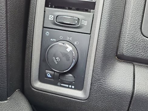 Used 2023 RAM 1500 Tradesman w/ Popular Equipment Group image 18