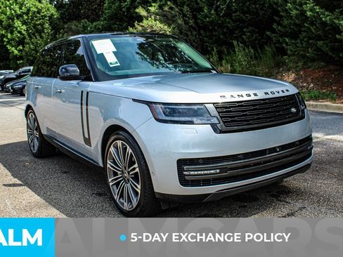 Used 2024 Land Rover Range Rover SE AWD/4WD image 4