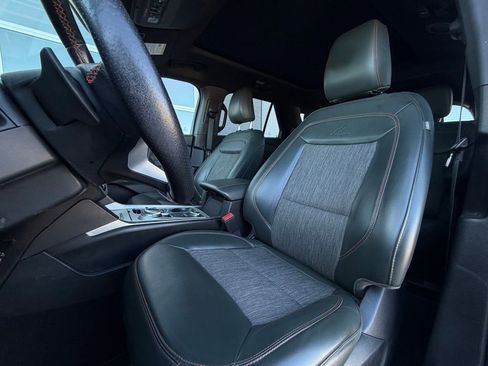 Used 2023 Ford Explorer Timberline w/ Timberline Technology Package image 5