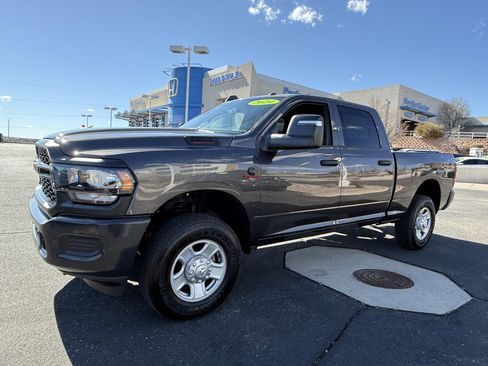 Used 2024 RAM 3500 Tradesman image 9