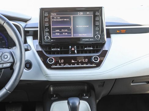 Certified 2019 Toyota Corolla XSE FWD image 13