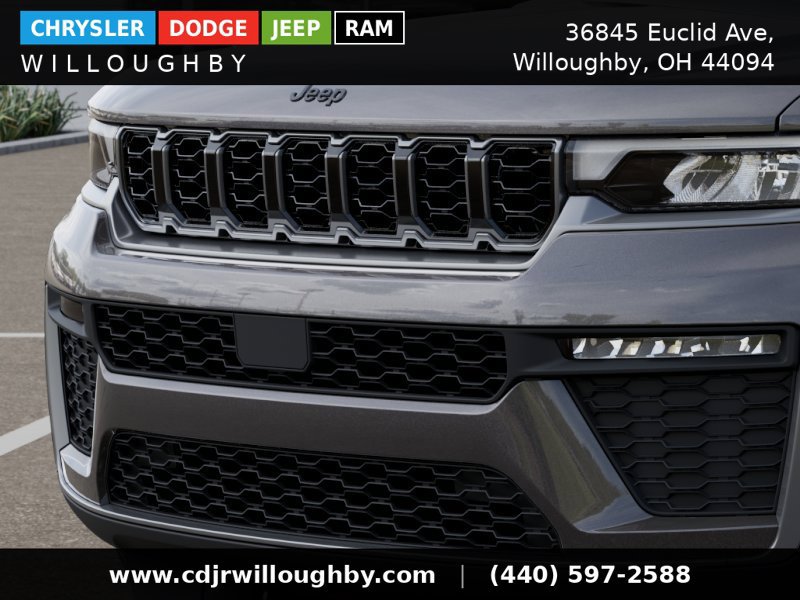New 2026 Jeep Grand Cherokee Limited w/ Limited Altitude Package AWD/4WD image 13