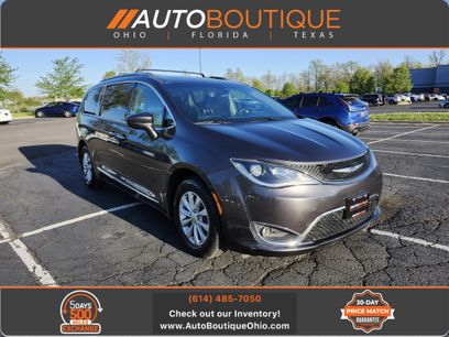 Used 2019 Chrysler Pacifica Touring-L