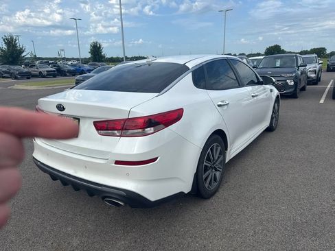 Used 2019 Kia Optima LX w/ LX 17" Wheel Package FWD image 3
