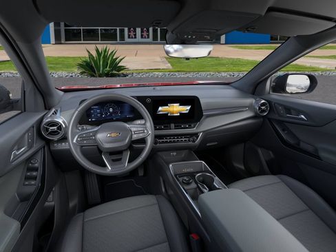 New 2027 Chevrolet Equinox LT w/ Convenience Package II FWD image 15