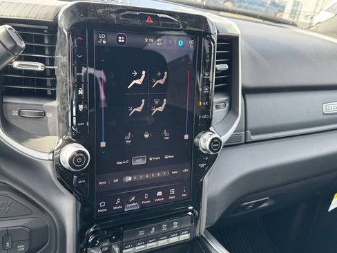 New 2026 RAM 2500 Big Horn AWD/4WD image 19