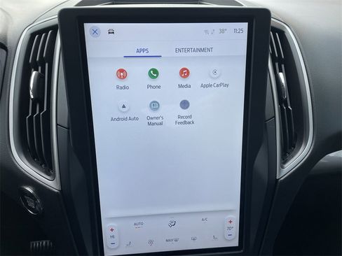 Used 2023 Ford Edge SEL image 19