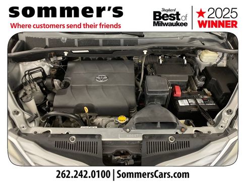 Used 2015 Toyota Sienna LE FWD image 18