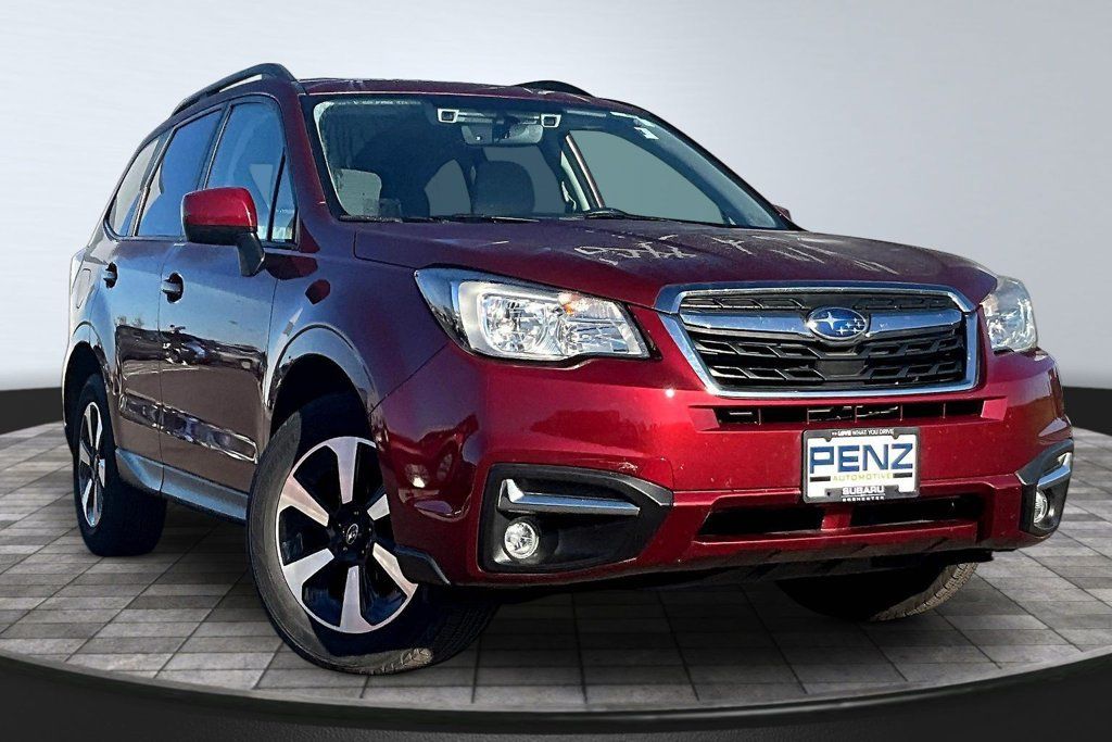 Used 2017 Subaru Forester 2.5i Premium AWD/4WD image 3